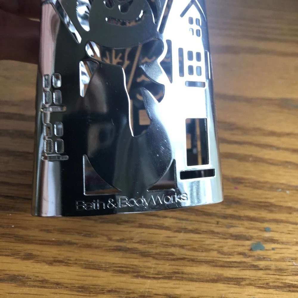 BBW Bath & Body Works Non-Foaming Soap Dispenser Cover - Christmas Snowman